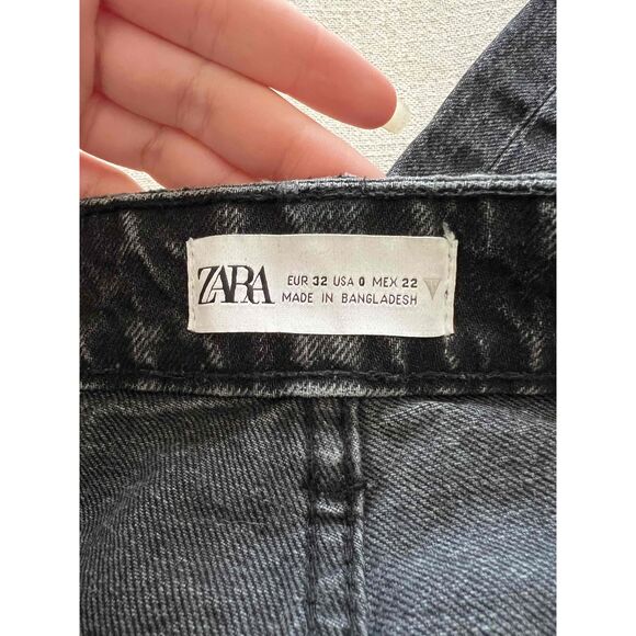 Zara Womens Washed Black Distressed Straight Leg Jeans Size 0 - Picture 3 of 4